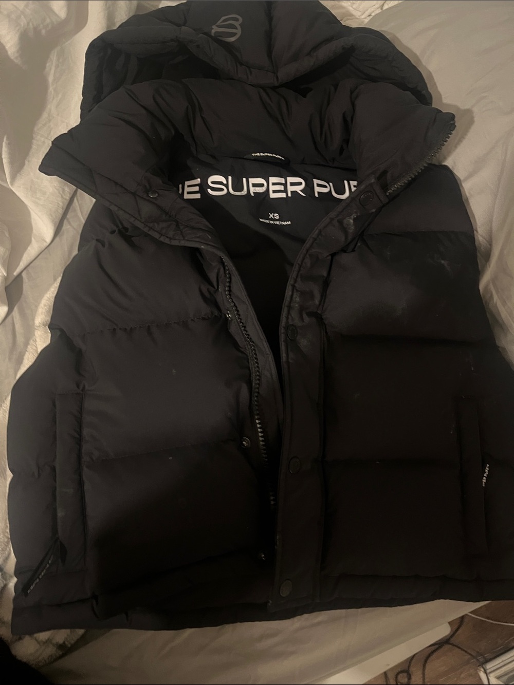 Aritzia The Super Puffer Jacket in black